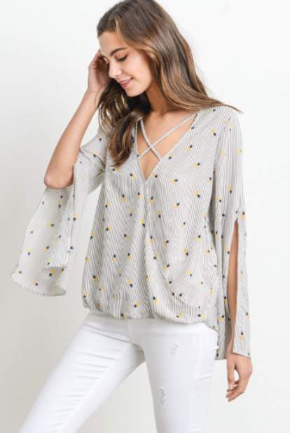 Le Lis Pineapple Printed Blouse