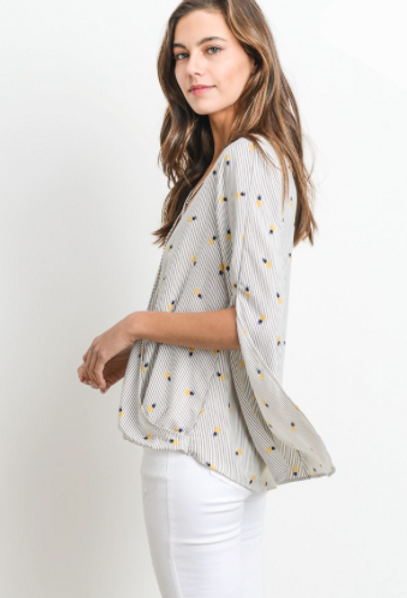 Le Lis Pineapple Printed Blouse
