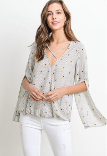 Le Lis Pineapple Printed Blouse